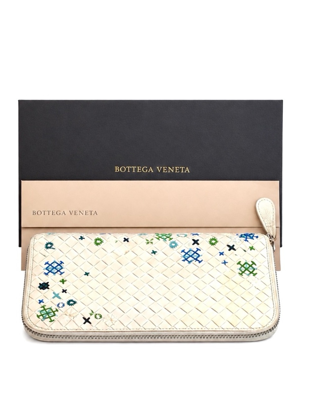 Bottega Veneta RARE ‘Meadow’ White Embroidered Intrecciato Flower Wallet W/ Box - Picture 1 of 15